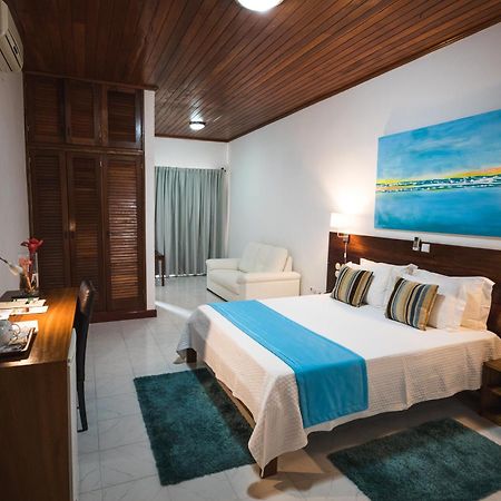Hotel Praia サントメ エクステリア 写真